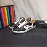 gucci_men_ace_embroidered_sneaker_shoes_in_leather_with_sylvie_web-black_2_.jpg