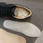 gucci_men_ace_embroidered_sneaker_shoes_with_tiger_web-black_1_.jpg