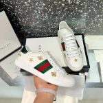 gucci_men_ace_embroidered_sneaker_stars_and_bees_in_white_1_.jpg