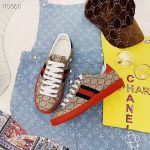 gucci_men_ace_gg_supreme_sneaker_classic_low-top_sneaker_in_signature_gg_supreme_with_web_detail-brown_1_.jpg