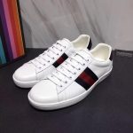 gucci_men_ace_low-top_sneaker_shoes_in_leather_with_web-navy_blue_1__1.jpg