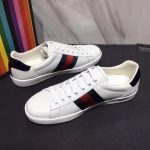 gucci_men_ace_low-top_sneaker_shoes_in_leather_with_web-navy_blue_1__1.jpg