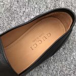 gucci_men_horsebit_leather_loafer_with_web_shoes_black_6_.jpg