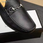 gucci_men_leather_driver_with_horsebit-black_5_.jpg