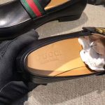 gucci_men_leather_loafer_with_gg_web_shoes_black_7_.jpg