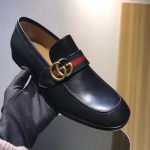 gucci_men_leather_loafer_with_gg_web_shoes_black_7_.jpg