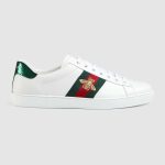 gucci_unisex_ace_embroidered_sneaker_with_iconic_gold_embroidered_bee-white_1_.jpg