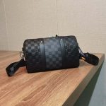 Louis-Vuitton-Unisex-City-Keepall-Bag-Black-Graphite-Damier-Infini-Cowhide-Leather-Damier-Coated-Canvas-3.jpg